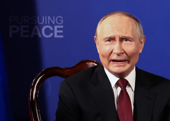 Putins reaģē neskaidri uz žurnālistu jautājumiem par Ukrainu