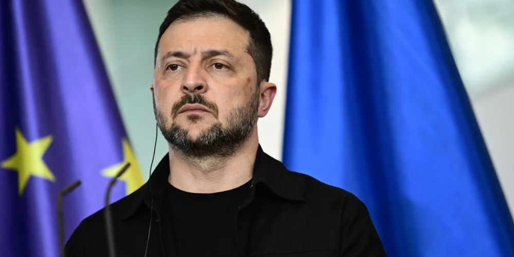 Baltijas un Ziemeļvalstu līderi uzsver, ka turpinās apbruņot Ukrainu un stiprināt Eiropas aizsardzību, lai atturētu Krieviju no turpmākas agresijas.