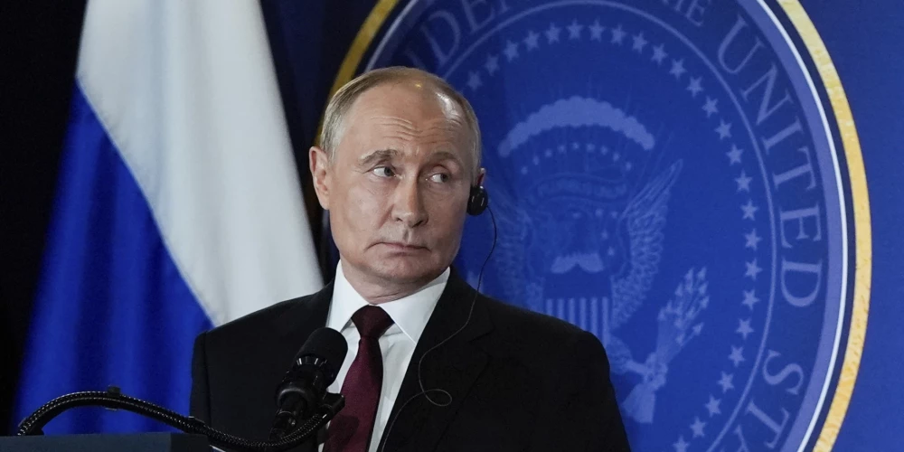 Путин пытается добиться «формального» признания Крыма российским.