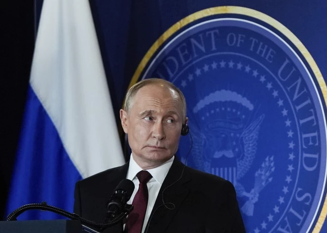 Reuters: Путин на переговорах с Трампом потребовал признать суверенитет России над Крымом и отменить санкции