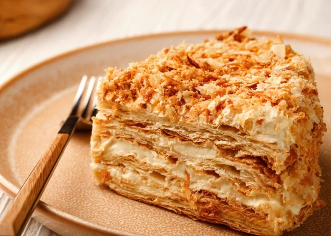 Рецепт классического торта "Наполеон" в домашних условиях. Все проще, чем кажется!