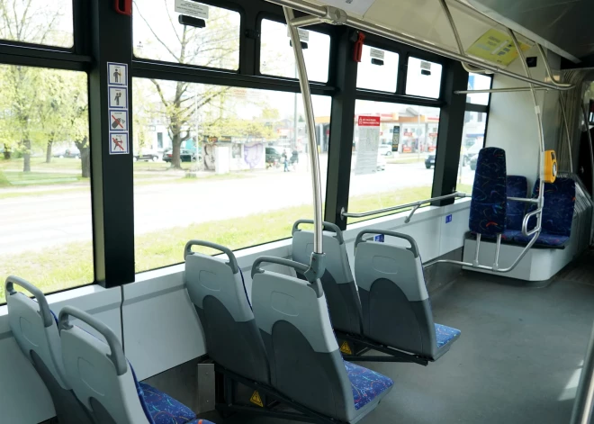 Vai šis sēdeklis ir ērts? "Rīgas satiksme" aicina pasažierus izteikt viedokli