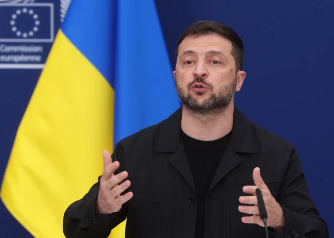 Zelenskis: Putins nogalinās demonstratīvi, lai turpinātu spiedienu