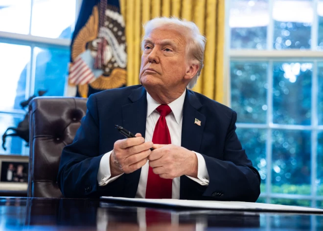 Tramps pirms tikšanās ar Zelenski: es zinu, ko daru