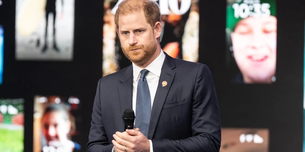 Princis Harijs cer izlīgt ar ģimeni.