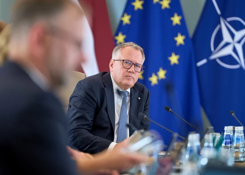 Finanšu ministrs Arvils Ašeradens.