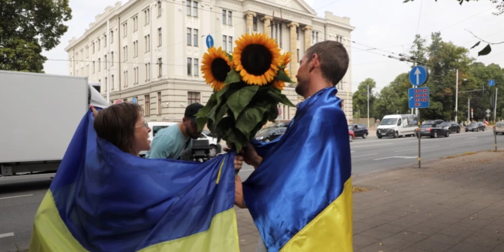 Ukrainas Neatkarības dienā notiks atbalsta gājiens "Saulespuķu ceļš".