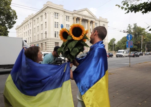 Ukrainas Neatkarības dienā notiks atbalsta gājiens "Saulespuķu ceļš".