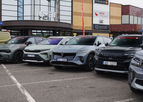 Aī šogad 30. augustā pie tirdzniecības centra "Mols" ikviens varēs aplūkot un notestēt jaunākos auto modeļus.