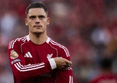 Premjerlīgas futbola klubi tuvojas visu laiku transfēru rekordam