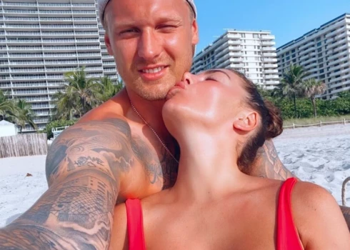 Jānis Timma un Anna Sedokova (ekrānuzņēmums no "Instagram")
