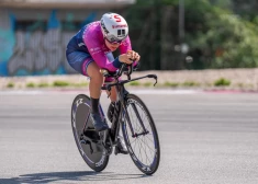 Kitija Siltumēna nefinišē vienas dienas velobraucienā Beļģijā