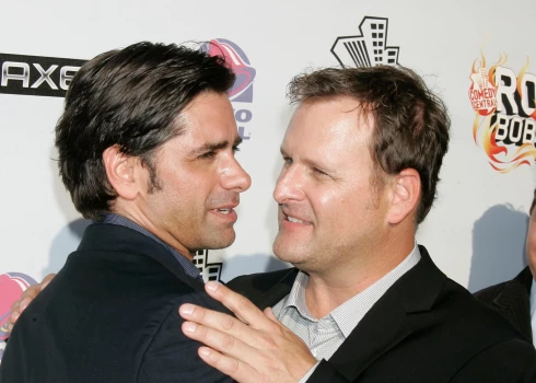 Aktieris Džons Stamos joprojām ir tuvs draugs Deivam Kuljēram.