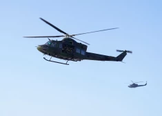 Ādažu novadā trenēs karavīru iemaņas desantēšanai no helikoptera ūdenī