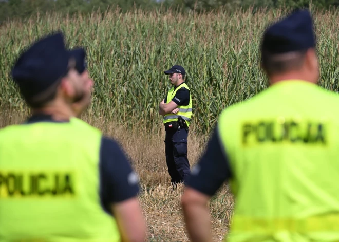 Krievijas drons, kas nogāzās kukurūzas laukā Polijā, iespējams, ielidojis no Baltkrievijas