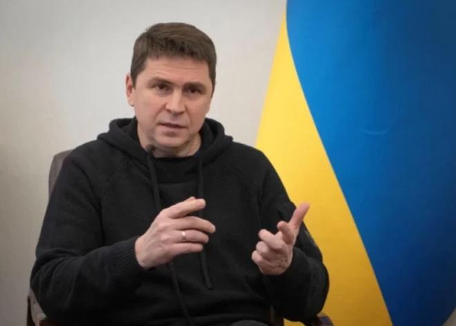 Podoļaks: Ukrainas nostāja – karu iespējams iesaldēt, bet teritorijas paliks mums