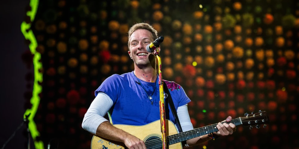 "Coldplay" solists Kriss Mārtins.