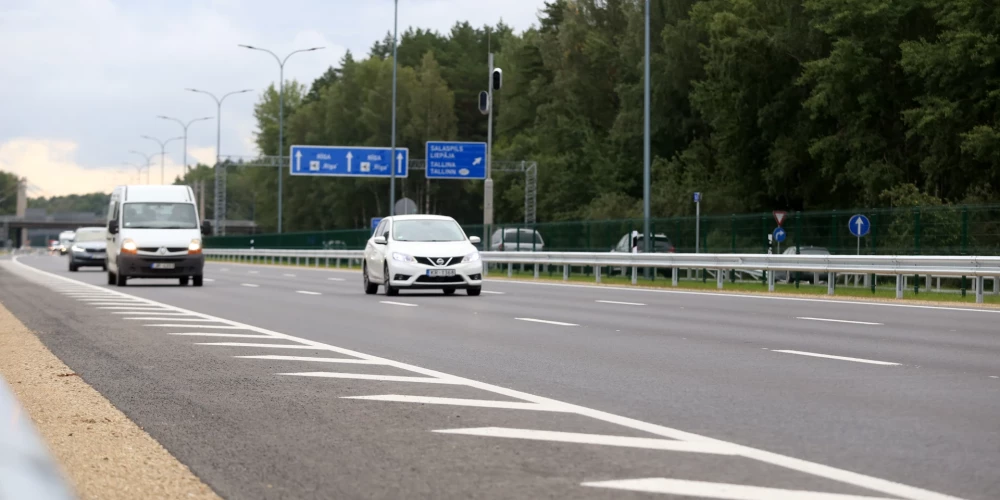 Plāno paaugstināt iebraukšanas maksu Jūrmalā līdz pieciem eiro.