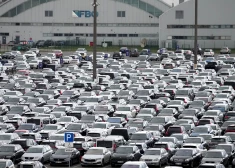 Rīgas centrā pieaug autostāvvietu noslodze: vai risinājums ir stāvēšanas limiti?