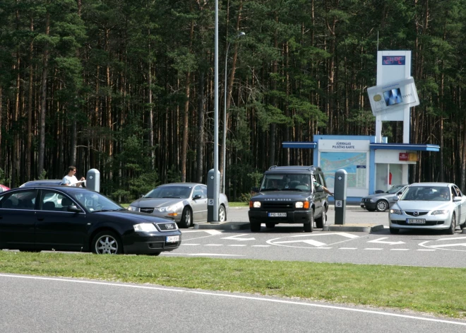 3 евро - уже мало! В Юрмале хотят почти вдвое повысить плату за въезд