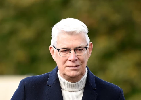 Bijušais Valsts prezidents Valdis Zatlers uzskata, ka šajās diplomātiskajās spēlēs ASV zaudē.