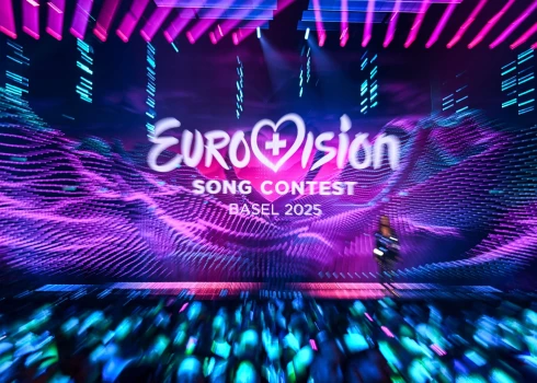 2025. gada Eirovīzijas logo Bāzelē.