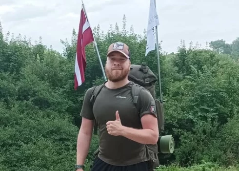 “Dzīvē ir izaicinājumi, lai kaut ko sasniegtu, jāsper drošie soļi,” saka Dāvis Pērkons.