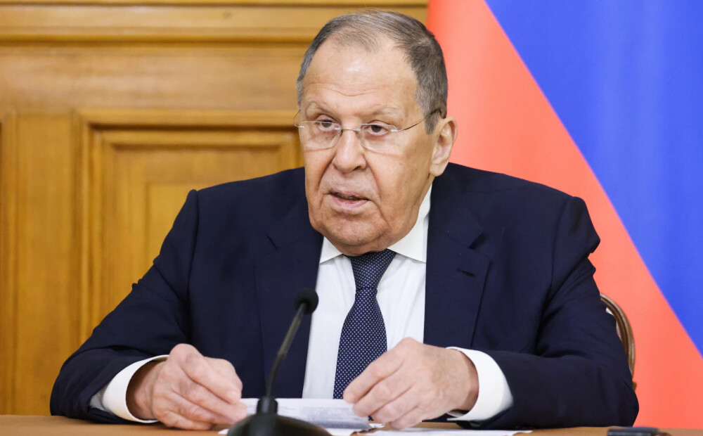 Putins "gatavs tikties ar Zelenski", bet darba kārtība pilnīgi nav gatava, saka Lavrovs