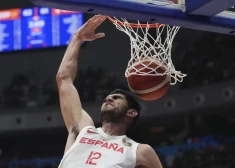 Eiropas čempione Spānija pastiprina sastāvu ar NBA "Grizzlies" pārstāvi Santjago Aldamu