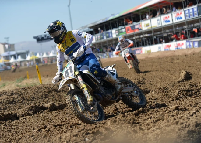 Jonass iekļūst labāko desmitniekā Nīderlandes MXGP kvalifikācijā