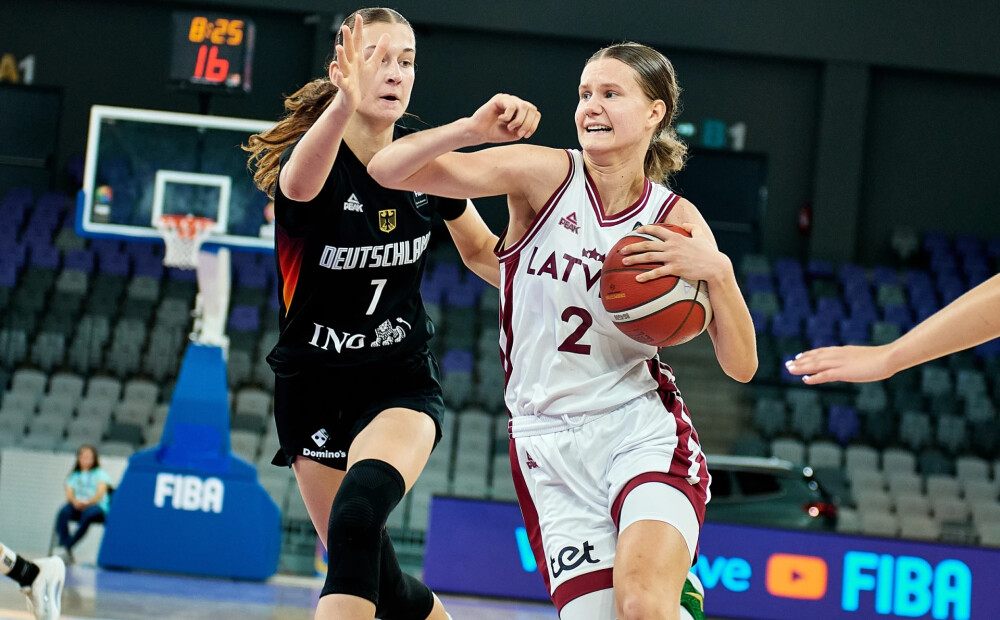 Latvijas U-16 basketbolistes varonīgi cīnās, bet paliek bez Eiropas medaļas