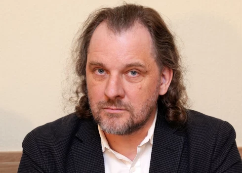 Андрис Бите.