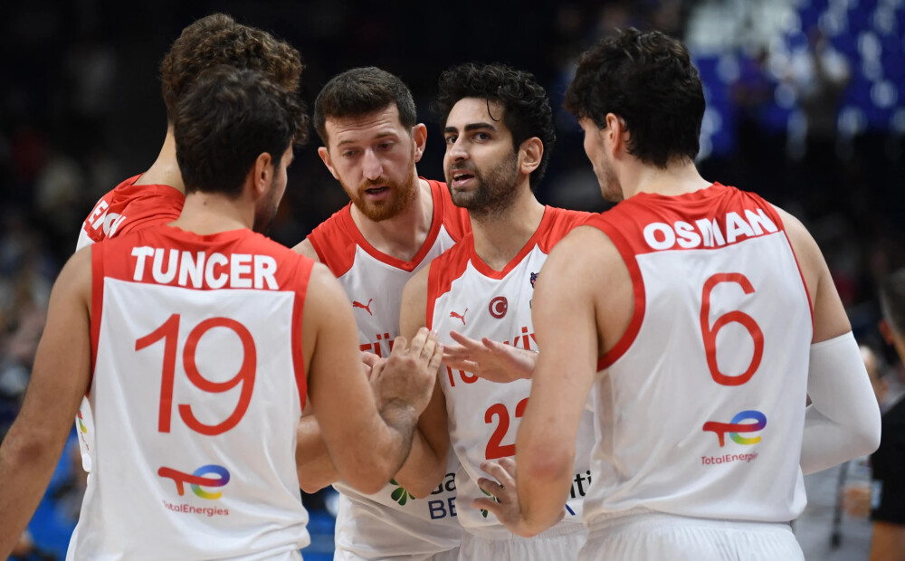 Šengins ar “double-double” palīdz Turcijai sakaut Melnkalni