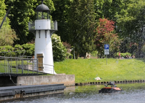 Из парка Кронвальда исчез старинный маяк Мангальсальского мола.