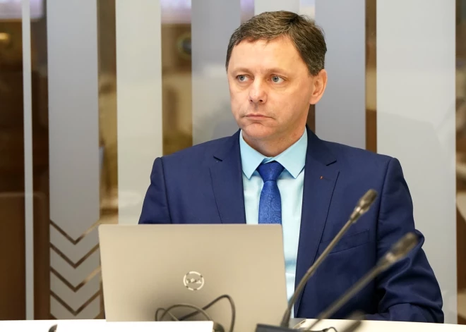 Deputāts Daģis pērn bezskaidrā naudā uzkrājis 146 000 eiro
