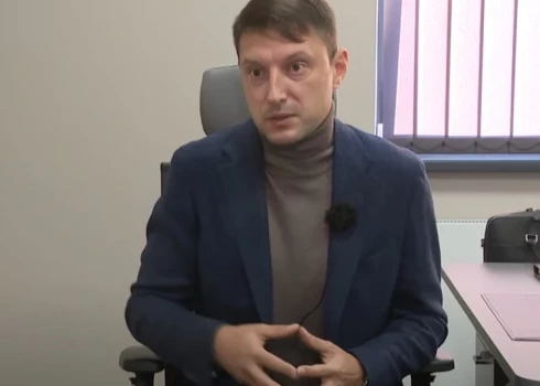 "Brief" komercdirektors Kārlis Borks-Putniņš (ekrānuzņēmums no video)