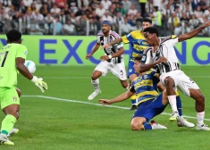 Dario Šits pieteikts, taču laukumā netiek. Viņa "Parma" A sērijas sezonu sāk ar zaudējumu "Juventus"