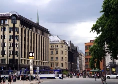 Izplatīts dzeltenais brīdinājums: pirmdien gaidāmas stipras lietusgāzes un pērkona negaiss