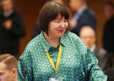 Rīgas domes jaunpienācēja Liāna Langa glabā uzkrājumus arī Norvēģijas kronās un dolāros