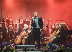 FOTO: ar krāšņu Raimonda Paula mūzikas piedzīvojumu noslēdzas Liepājas simfoniskā orķestra vasaras sezona