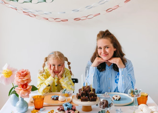 Anna Panna stāsta par savas ģimenes gatavošanos skolai un rudens režīmu