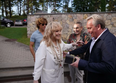 Алла Пугачева и Максим Галкин в первый день фестиваля Laima Rendezvous Jūrmala 2025.