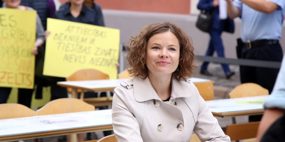 Ginekoloģe Vija Veisa.