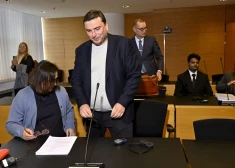 Somijā tiesā zemūdens kabeļus sabojājušā kuģa "Eagle S" kapteini