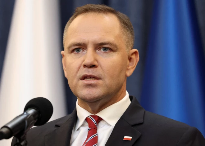 Navrocka veto dēļ Polija nevarēs apmaksāt Ukrainai "Starlink"