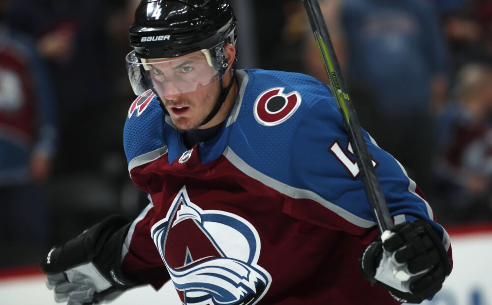 Ozoliņa rekordu pārspējušais aizsargs Berijs beidz NHL karjeru