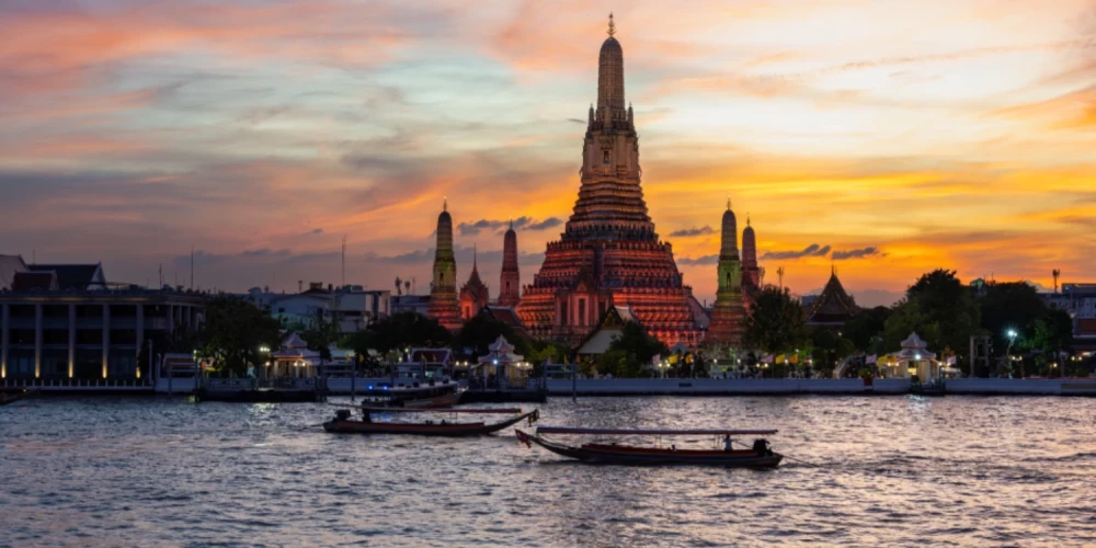 Taizeme plāno tūristiem dāvināt tūkstošiem bezmaksas lidojumu.