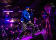 FOTO: liepājniekus ar īpašu koncertu iepriecina Gustavo kopā ar "Baltic Groove Orchestra" un DJ Monsta