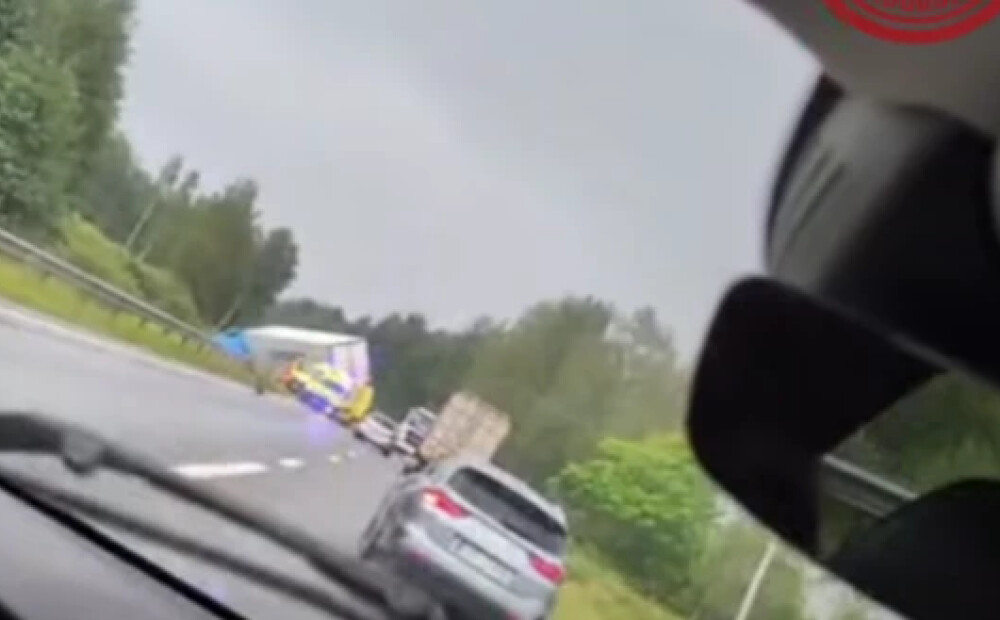 Talsu novadā notikusi smaga avārija, dzīvību zaudējuši divi cilvēki