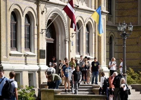 Latvijas Universitātes ēka Raiņa bulvārī.